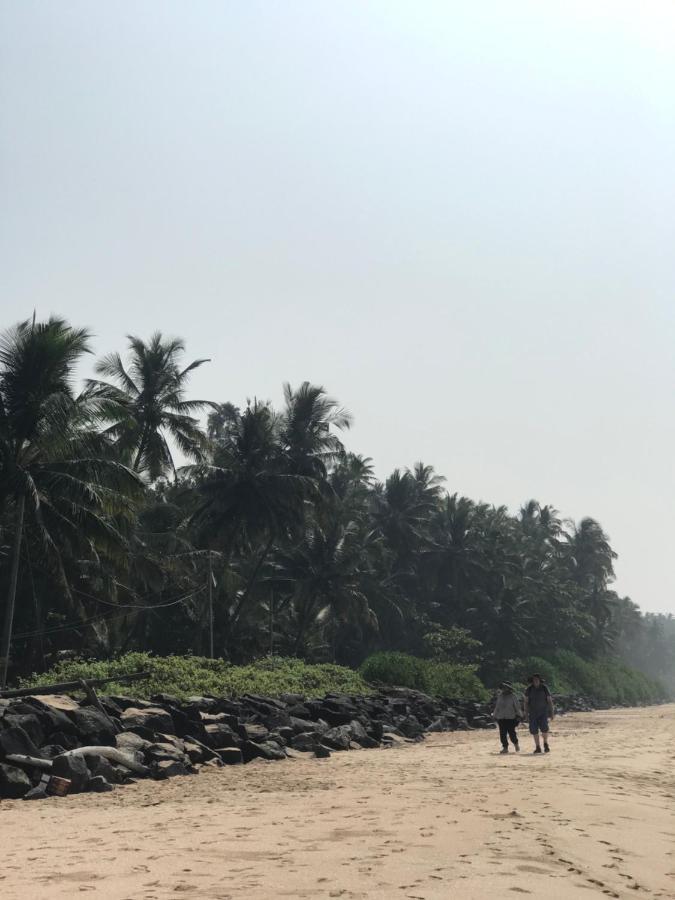 Kizhunna Rock Beach House Kannur Exterior foto